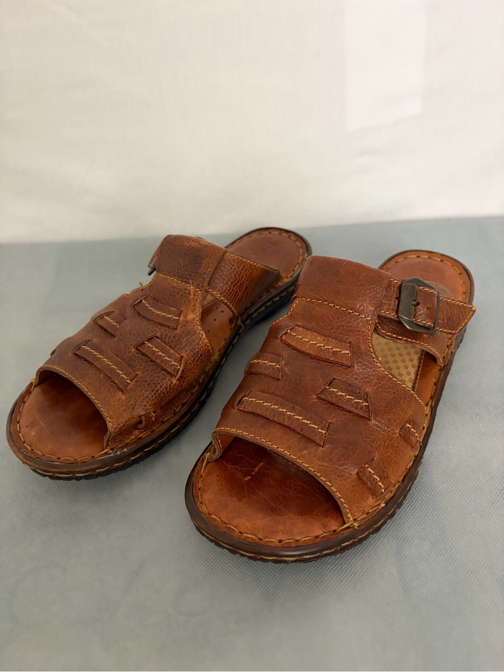 Born Men's Brown Leather Slide Sandals M/W21797 Buckle Size 10 M EU 42(B259)